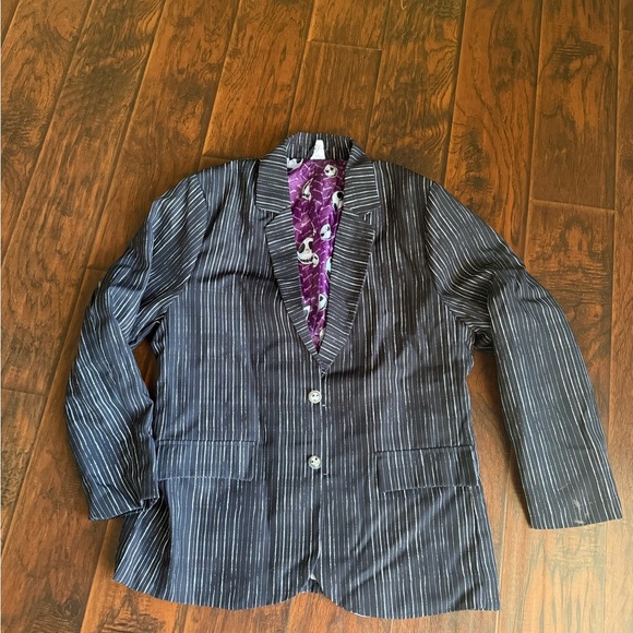 Spirit Black and White Jack Skellington Suit - Picture 2 of 8